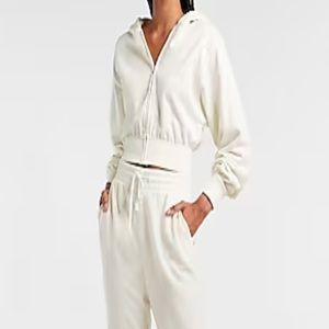 White Express sweat shirt